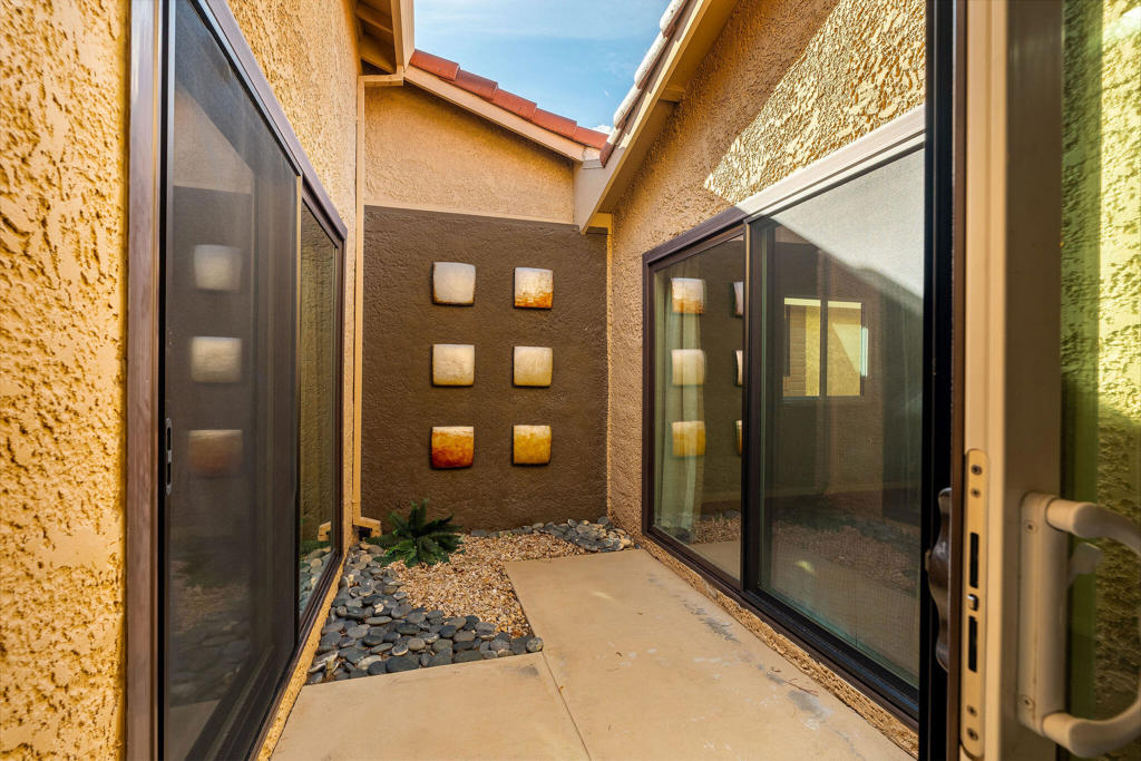 Chaparral C.C. - Residential