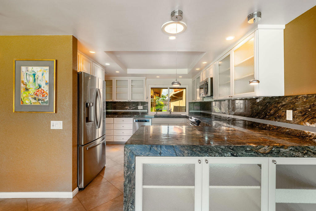 Chaparral C.C. - Residential