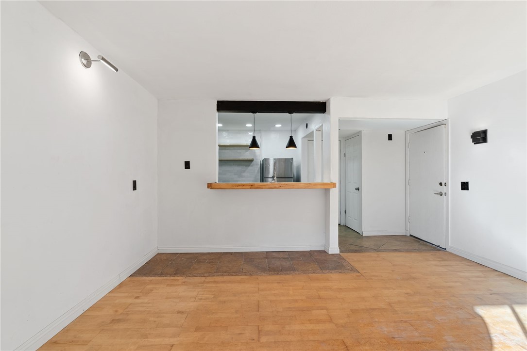 Lake Condos (CM) - Residential