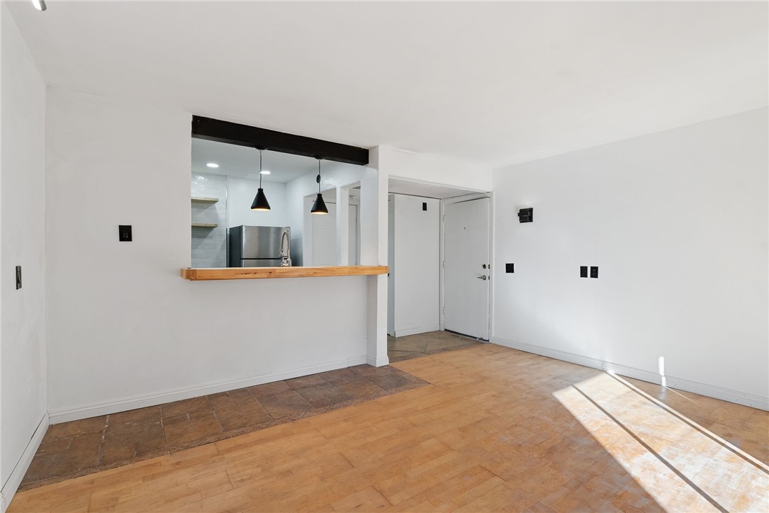 Lake Condos (CM) - Residential