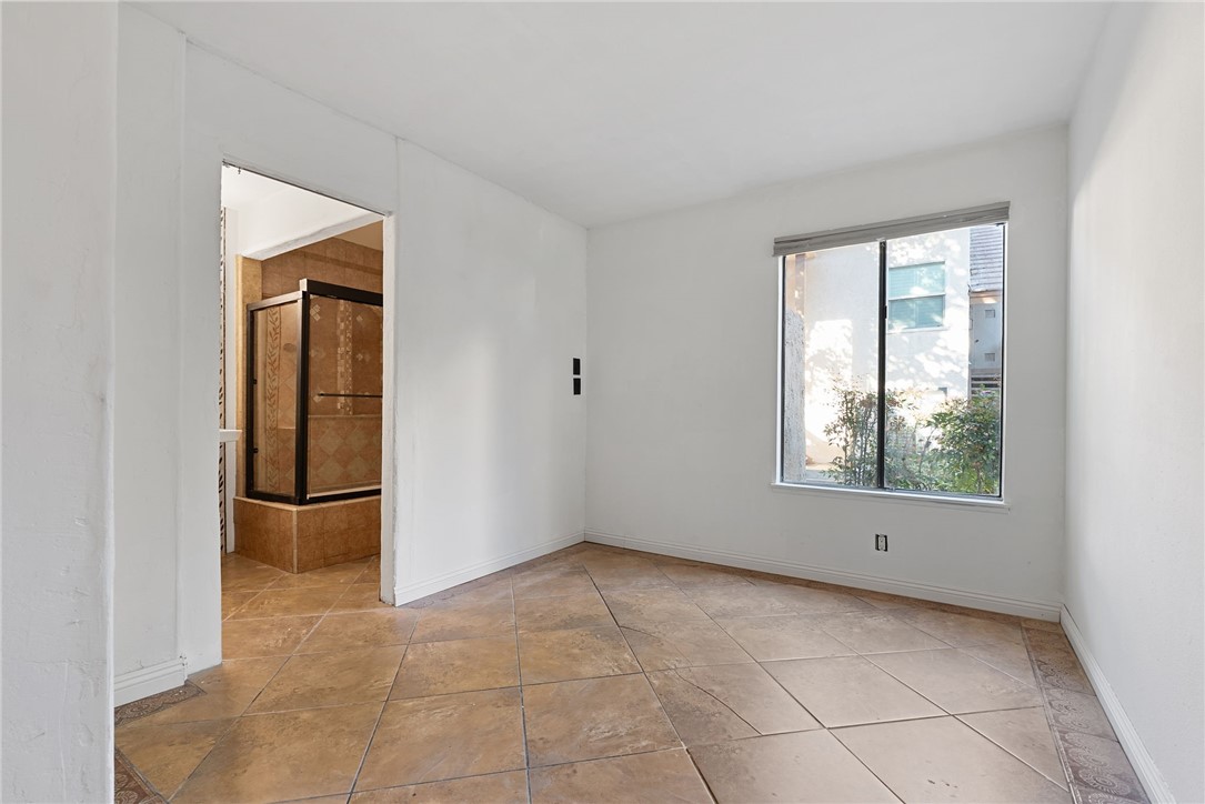 Lake Condos (CM) - Residential