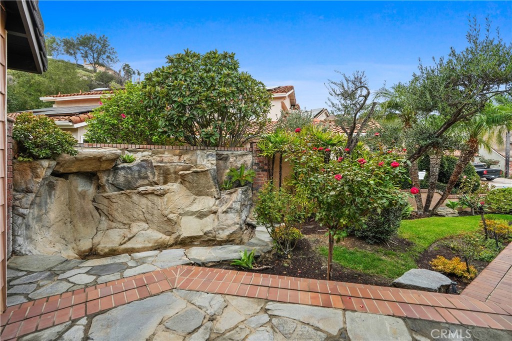 28836 Sierra Peak Lane