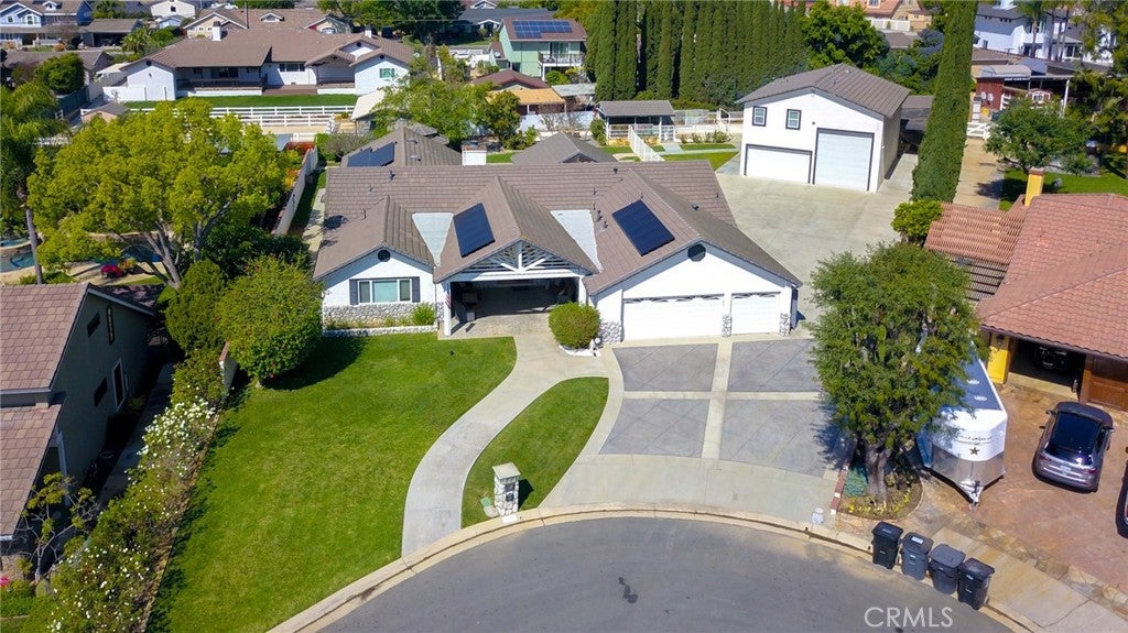 5821 Blueberry Street