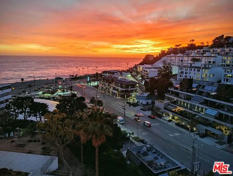 Photo of 17352 W Sunset Boulevard #605-D, Pacific Palisades, CA 90272 (MLS # 26659371)