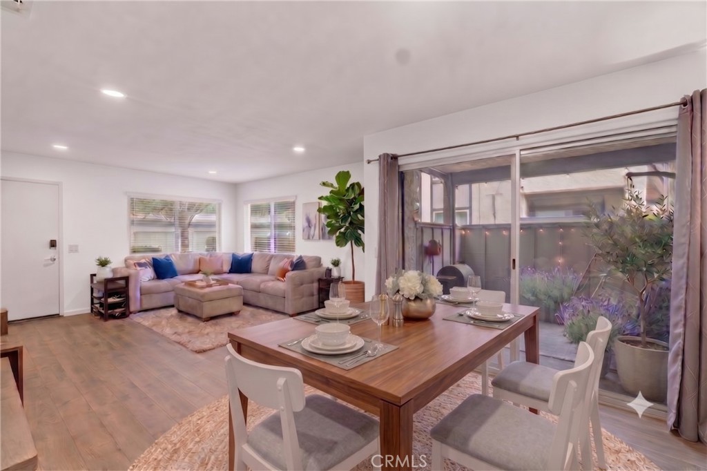 1346 E Hillcrest 40