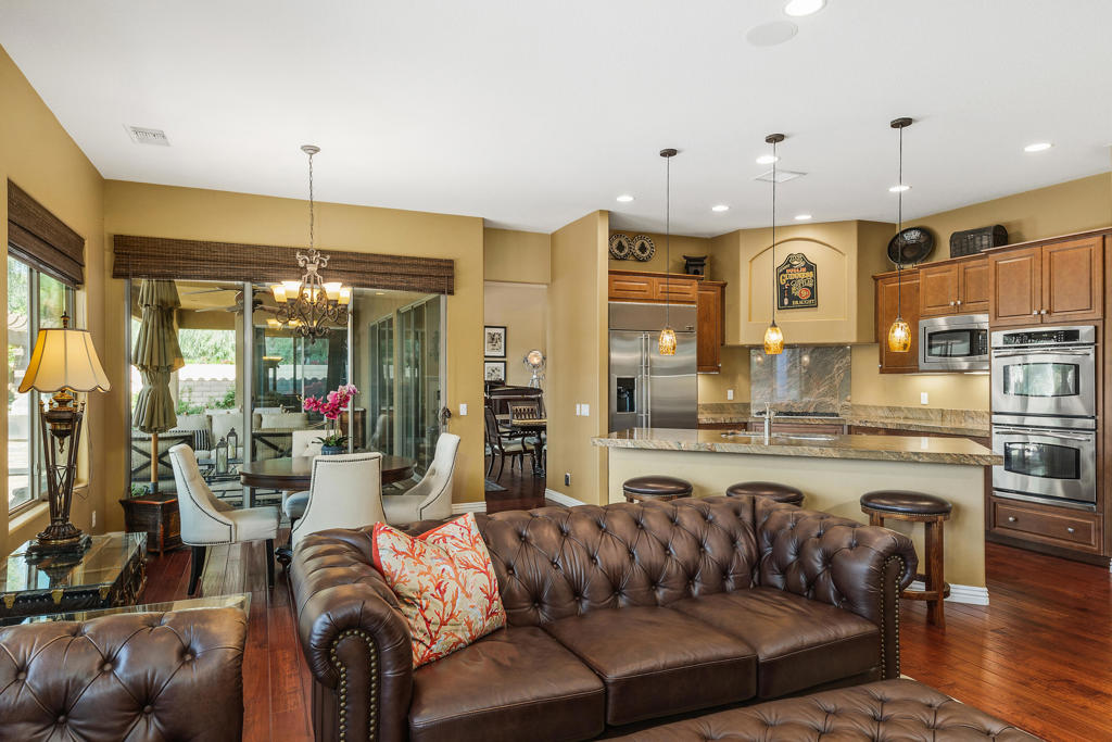 78494 Blackstone Court