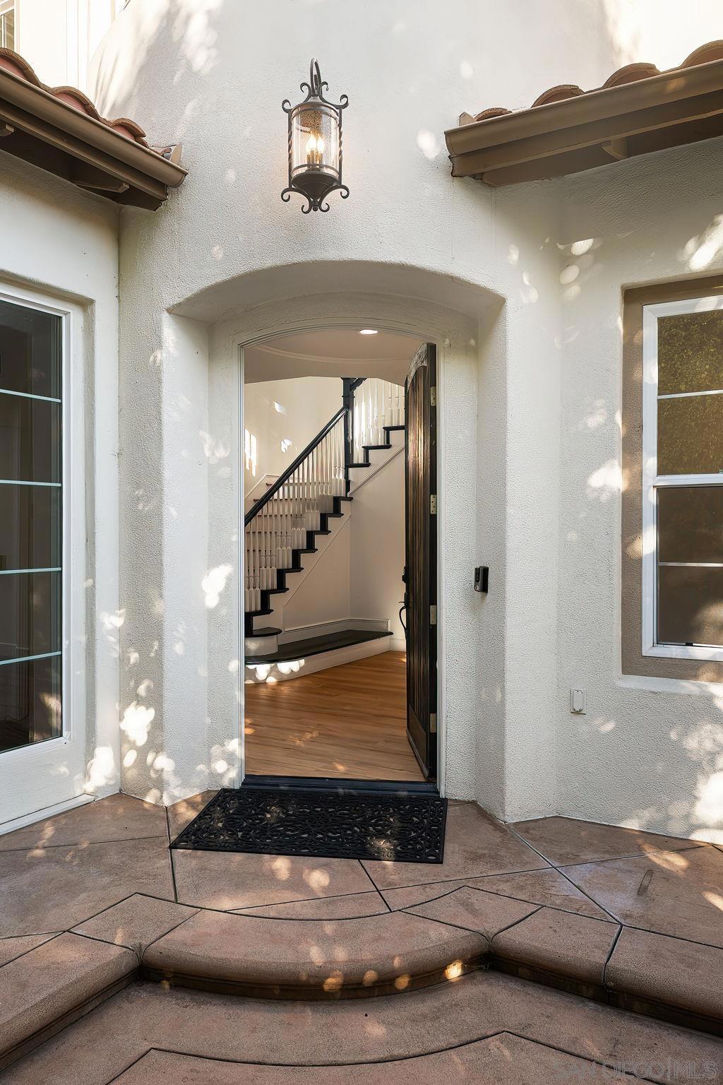 31 Montclair