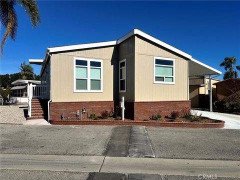 Photo of 1585 Cherry #100, Oxnard, CA 93033 (MLS # OC26050042)