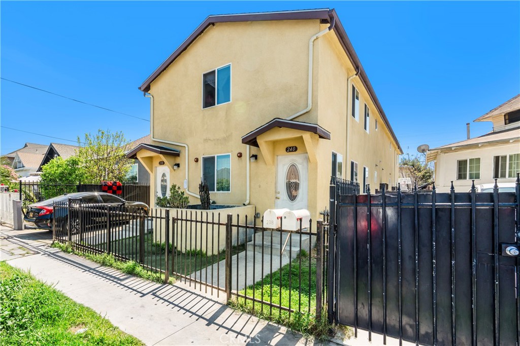 240 W 46th Street