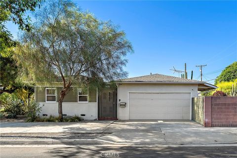 Photo of 902 N Mohawk AVE, Anaheim, CA 92801 (MLS # PW26140060)