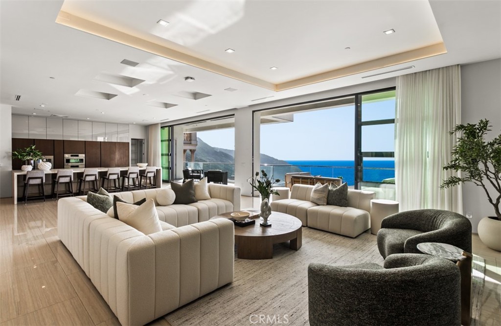 The Strand at Headlands (STRN) - Residential