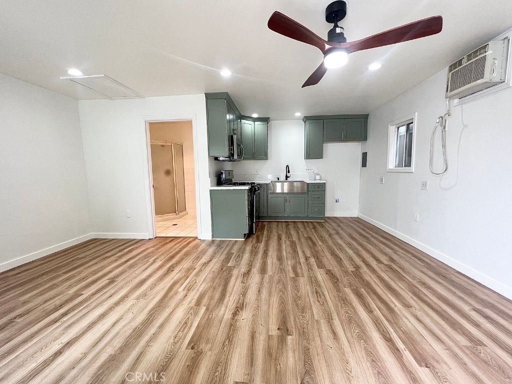 Discover this private and modern back house studio, perfect for comfortable living. Featuring an updated contemporary kitchen, sleek finishes, and a bright open layout, this space is both stylish and functional. Enjoy your own private entrance, a cozy patio area for outdoor relaxation, and the convenience of one full bathroom.
Additional perks include one designated parking spot and all utilities included—making it a stress-free place to call home. Tucked away for ultimate privacy yet close to nearby amenities, this studio offers the perfect blend of comfort and convenience.