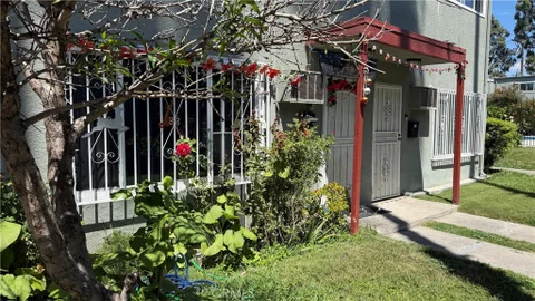 2101 S Pacific Ave, Santa Ana, CA 92704 - MLS#: PW26088299