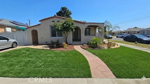 2391 Fashion Ave, Long Beach, CA 90810 - MLS#: CV26102474