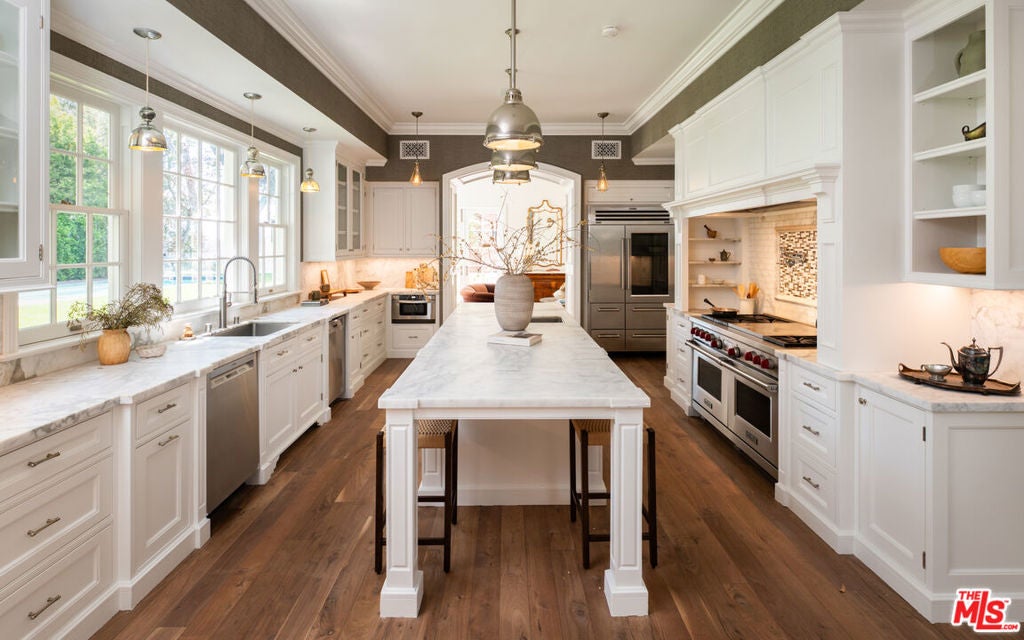 773 Amalfi Drive