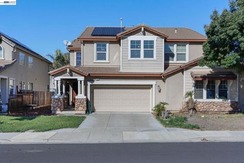 Photo of 1688 Wilde Dr, Discovery Bay, CA 94505 (MLS # 41129590)