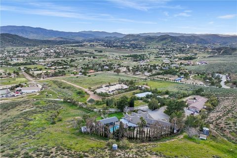 Tiny photo for 9557 Hierba RD, Agua Dulce, CA 91390 (MLS # PF26122717)