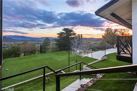 Tiny photo for 9557 Hierba RD, Agua Dulce, CA 91390 (MLS # PF26122717)