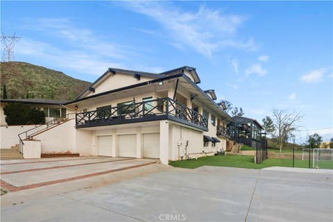 Tiny photo for 9557 Hierba RD, Agua Dulce, CA 91390 (MLS # PF26122717)