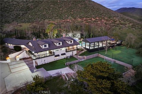 Tiny photo for 9557 Hierba RD, Agua Dulce, CA 91390 (MLS # PF26122717)