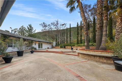 Tiny photo for 9557 Hierba RD, Agua Dulce, CA 91390 (MLS # PF26122717)
