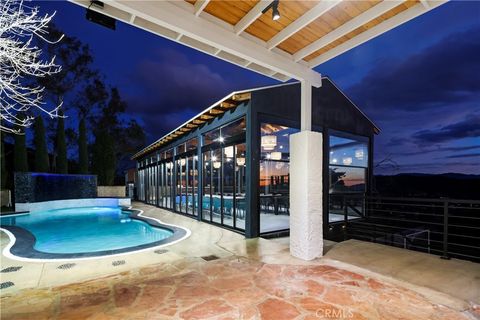 Tiny photo for 9557 Hierba RD, Agua Dulce, CA 91390 (MLS # PF26122717)