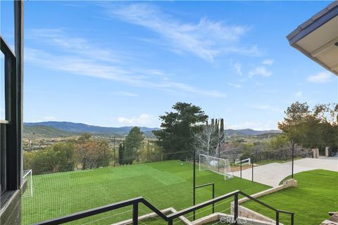 Tiny photo for 9557 Hierba RD, Agua Dulce, CA 91390 (MLS # PF26122717)