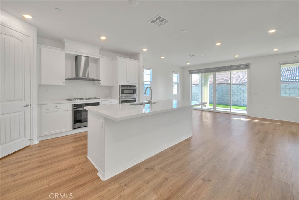 4068 E Amigos Privado