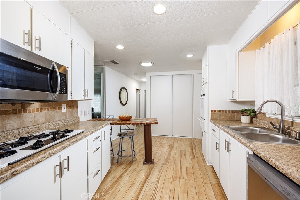 San Juan Mobile Estates (SJM) - Manufactured In Park