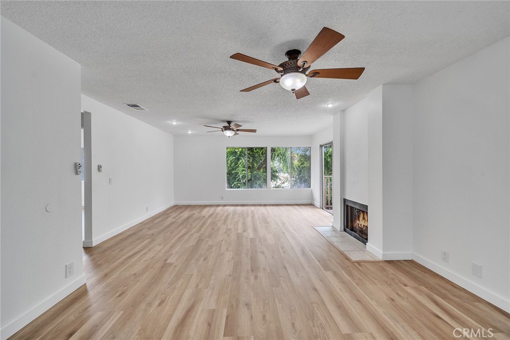 901 Golden Springs Drive D13