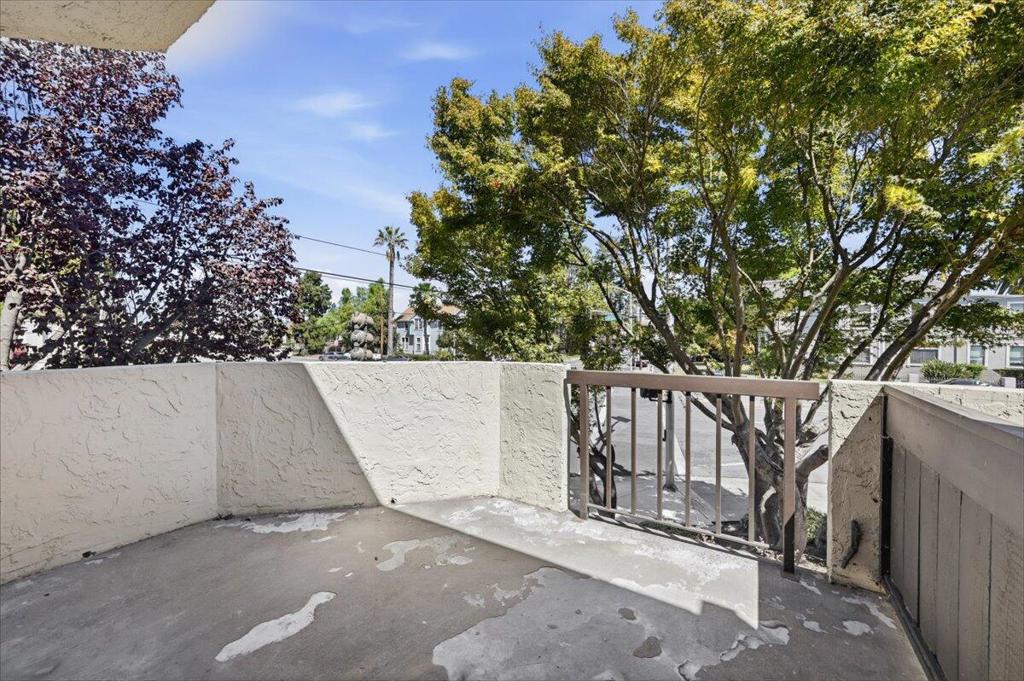 880 N Winchester Boulevard 101