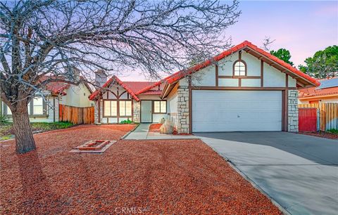 Photo of 43247 Echard Ave, Lancaster, CA 93536 (MLS # SR26036401)