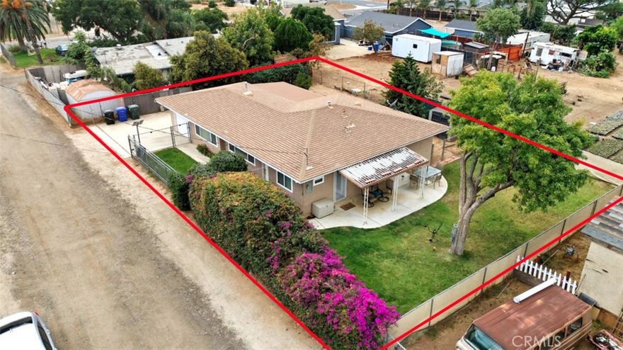 Welcome to a lovely home in a great neighborhood.  This secluded property has been lovingly maintained over the years.  It was once a 3 bedroom home and can be easily converted back.  It also has expansive RV parking potential.  Its large kitchen and oversized bedrooms allow for a large family to move in and call this wonderful place home.  It's secluded but urban, providing the best of both worlds.  It's close to transportation, the city center, and the university.  There is a lot of potential here!  Don't miss out on this great opportunity!