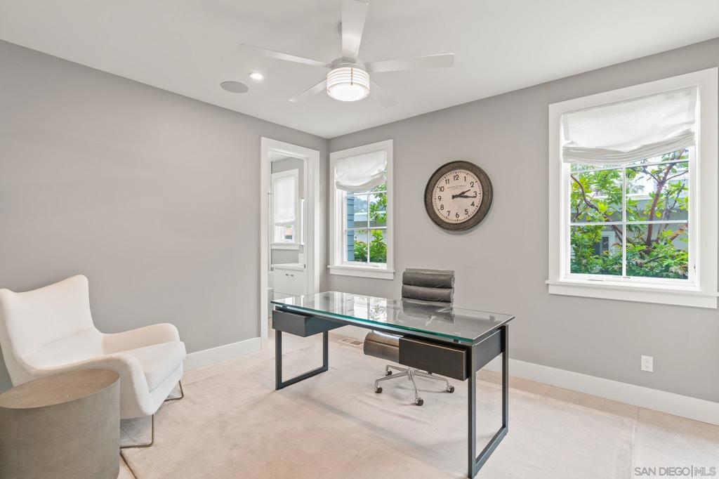 Del Mar - Residential