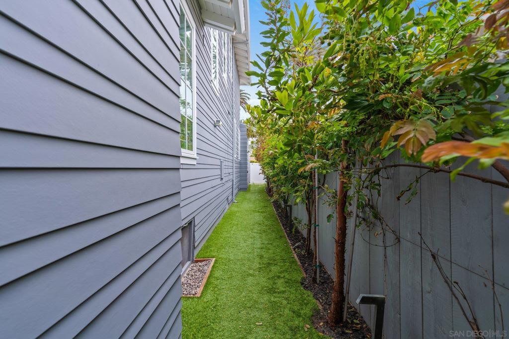 Del Mar - Residential
