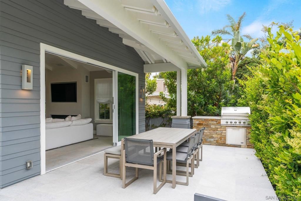 Del Mar - Residential