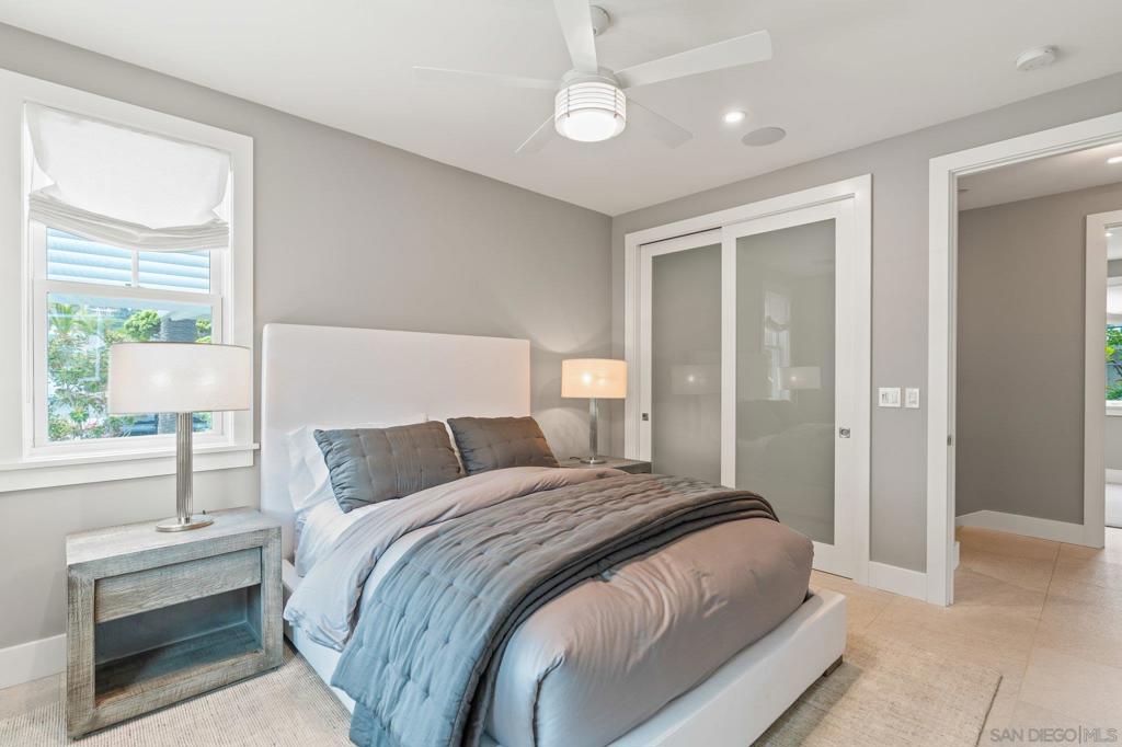 Del Mar - Residential