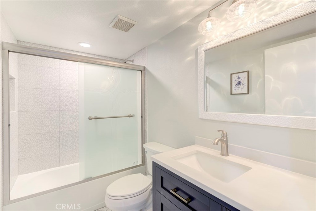 29135 Via Cerrito