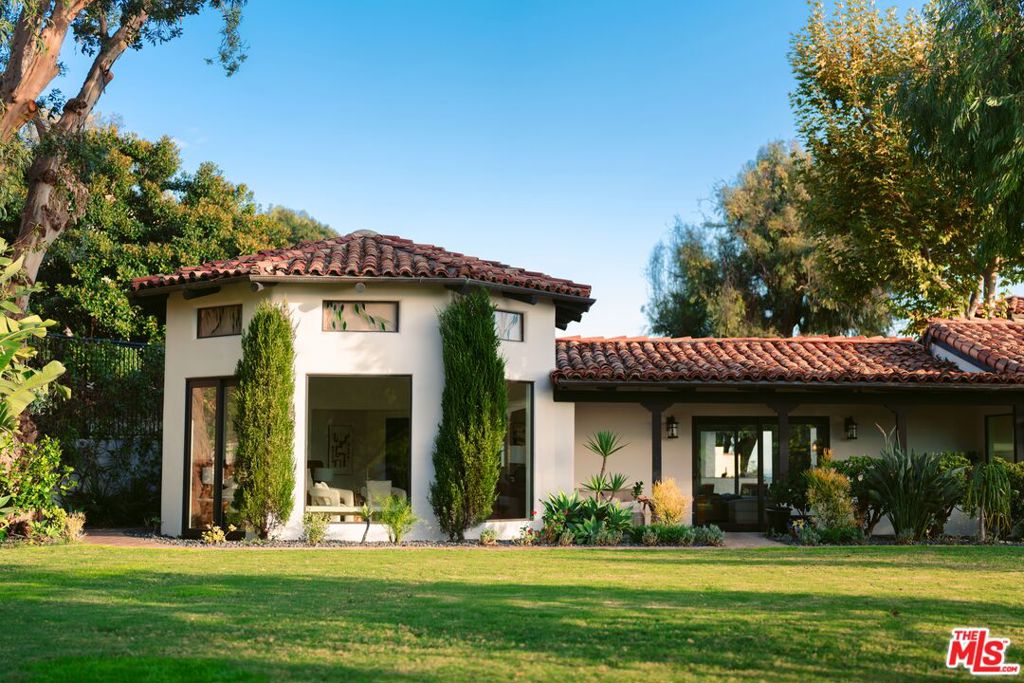 La Costa Hills - Residential