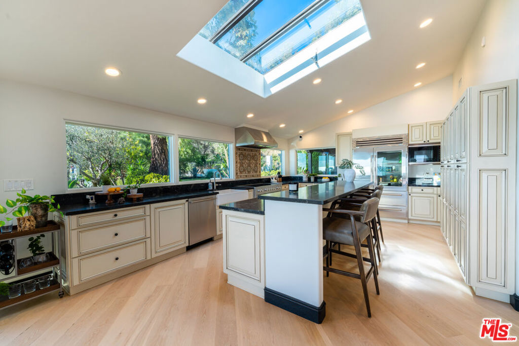 La Costa Hills - Residential