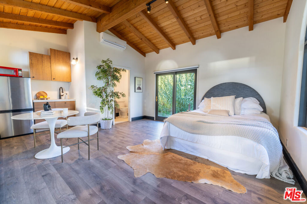 La Costa Hills - Residential