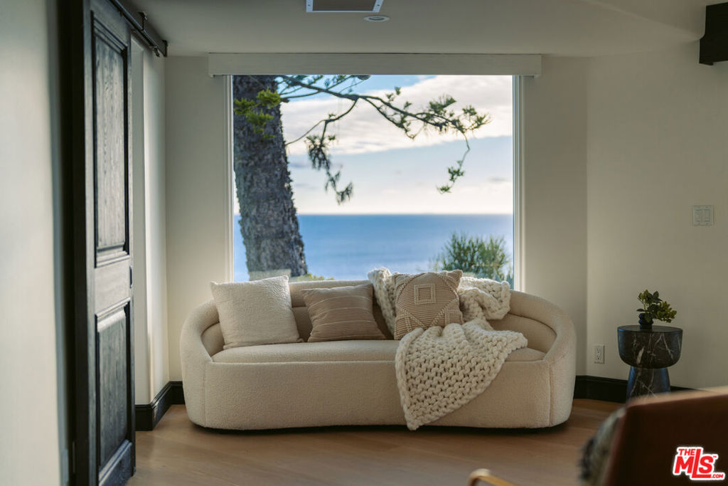 La Costa Hills - Residential