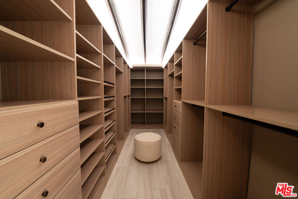 La Costa Hills - Residential