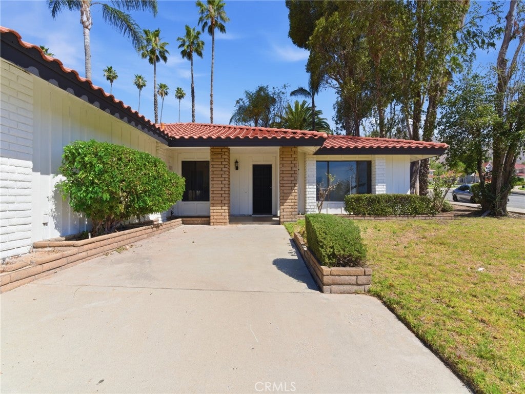 28813 Crimson Court