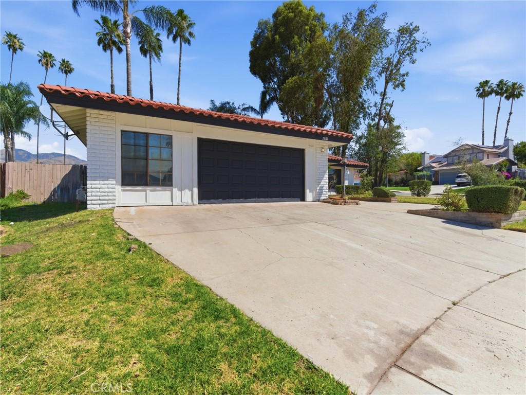 28813 Crimson Court