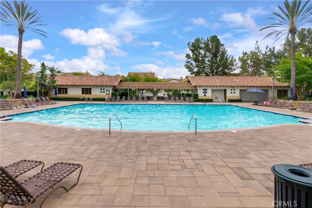 Irvine, California, 92618, United States, 4 Bedrooms Bedrooms, ,3 BathroomsBathrooms,Residential,Active,2042658