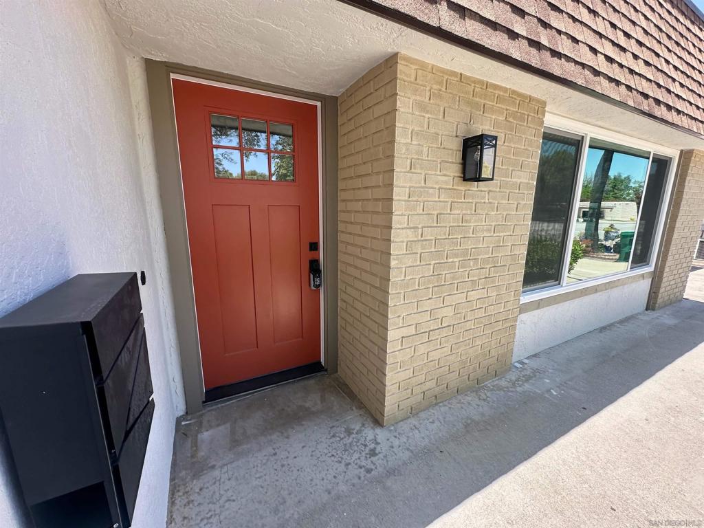 16634 Bernardo Oaks Dr