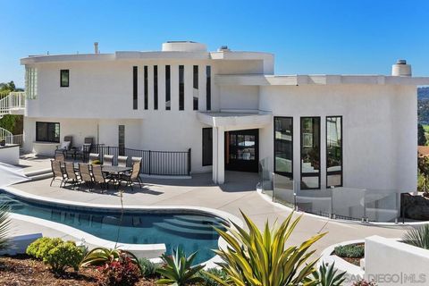 7215 El Fuerte St Carlsbad CA 92009