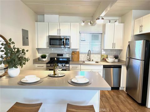 Photo of 120 Roosevelt Ave #17, Pasadena, CA 91107 (MLS # OC26088864)