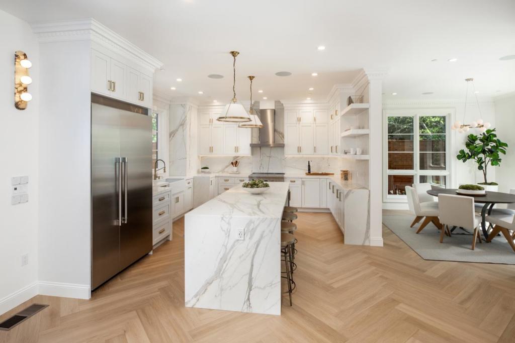 2034 Washington Avenue